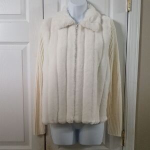 Carolina Colours Elegant White Faux Fur  Sweater Jacket Sz M EUC